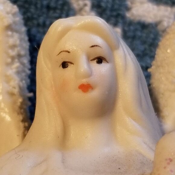 K's Collection ceramic angel figurine - Picture 9 of 12